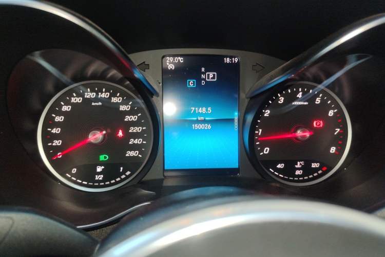 Used Mercedes-Benz C-Class 2019 C 180 L Fashion Edition Sport Version Instrument Cluster