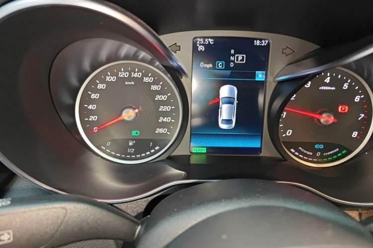 Used Mercedes-Benz C-Class 2019 C 260 L Sport Edition Instrument Cluster