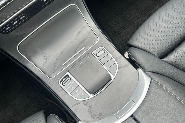 Used Mercedes-Benz C-Class 2019 C 180 L Fashion Edition Sport Version Interior 1