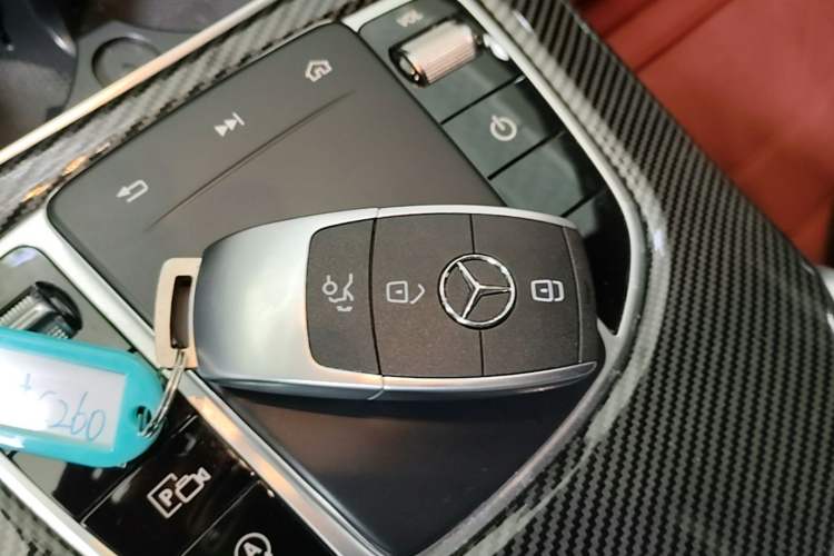 Used Mercedes-Benz C-Class 2019 C 260 Sport Edition Interior 1