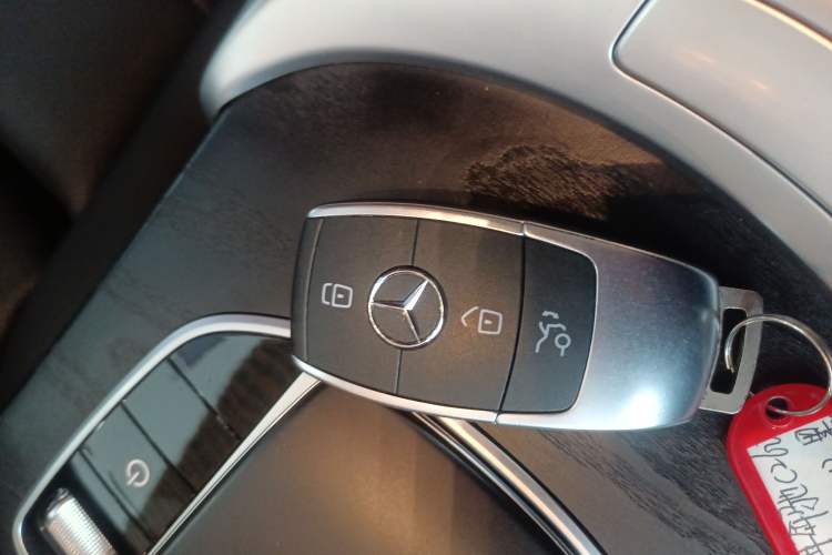 Used Mercedes-Benz C-Class 2019 Restyled C 260 L Sport Edition Interior 1