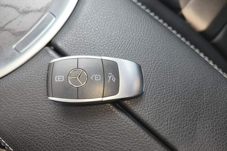 Used Mercedes-Benz C-Class 2019 Restyled C 260 L Sport Edition Interior 1