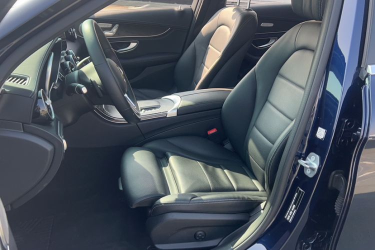 Used Mercedes-Benz C-Class 2019 C 260 L 4MATIC Sport Edition Interior 11