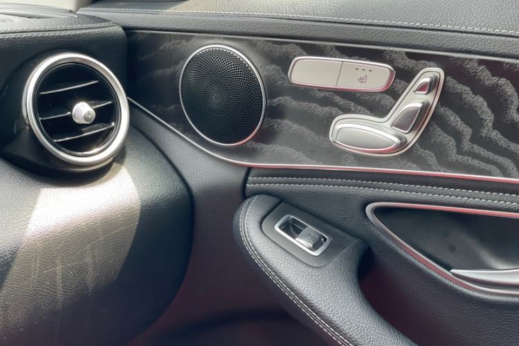 Used Mercedes-Benz C-Class 2019 C 260 L Sport Edition Interior 2