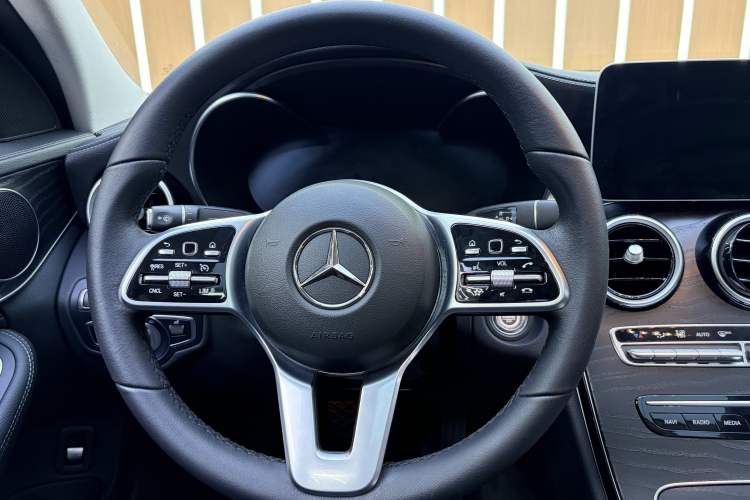 Used Mercedes-Benz C-Class 2019 C 260 L Sport Edition Interior 2