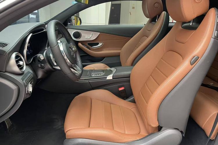 Used Mercedes-Benz C-Class 2019 C 260 Coupe Interior 2