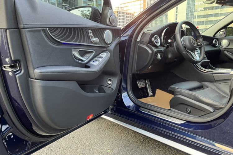 Used Mercedes-Benz C-Class 2019 C 180 L Fashion Edition Sport Version Interior 2