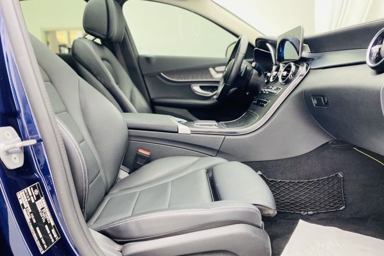 Used Mercedes-Benz C-Class 2019 Restyled C 260 L Sport Edition Interior 3