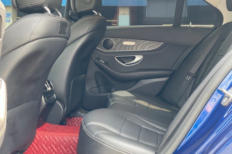 Used Mercedes-Benz C-Class 2019 C 260 L Sport Edition Interior 3