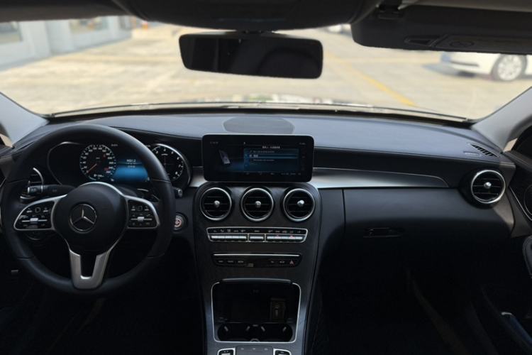 Used Mercedes-Benz C-Class 2019 Restyled C 260 L Sport Edition Interior 3