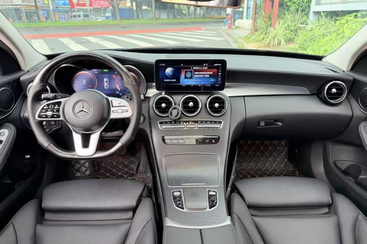 Used Mercedes-Benz C-Class 2019 Restyled C 260 L Sport Edition Interior 3