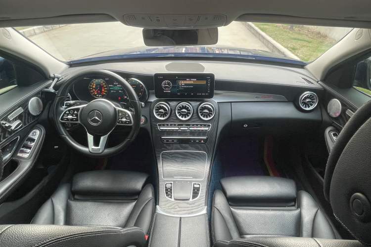 Used Mercedes-Benz C-Class 2019 Restyled C 260 L Sport Edition Interior 4