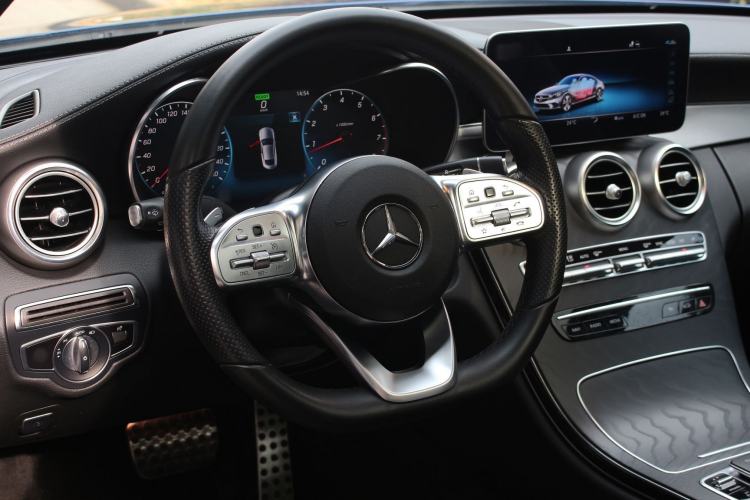 Used Mercedes-Benz C-Class 2019 C 260 Coupe Interior 5