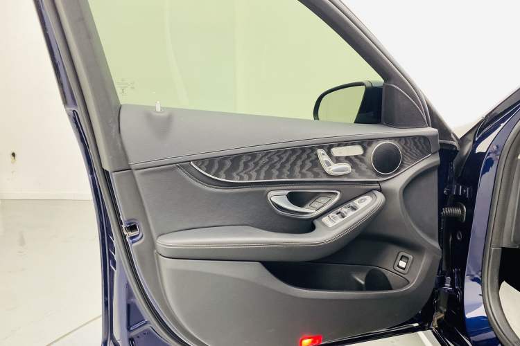 Used Mercedes-Benz C-Class 2019 Restyled C 260 L Sport Edition Interior 6