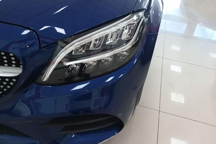 Used Mercedes-Benz C-Class 2019 C 180 L Fashion Edition Sport Version Left Front Headlight