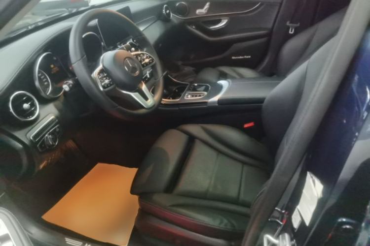 Used Mercedes-Benz C-Class 2019 C 180 L Fashion Edition Sport Version Left Front Seat