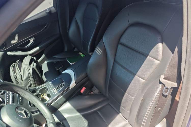 Used Mercedes-Benz C-Class 2019 C 180 L Fashion Edition Sport Version Left Front Seat