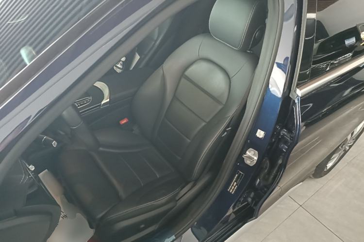 Used Mercedes-Benz C-Class 2019 C 180 L Fashion Edition Sport Version Left Front Seat