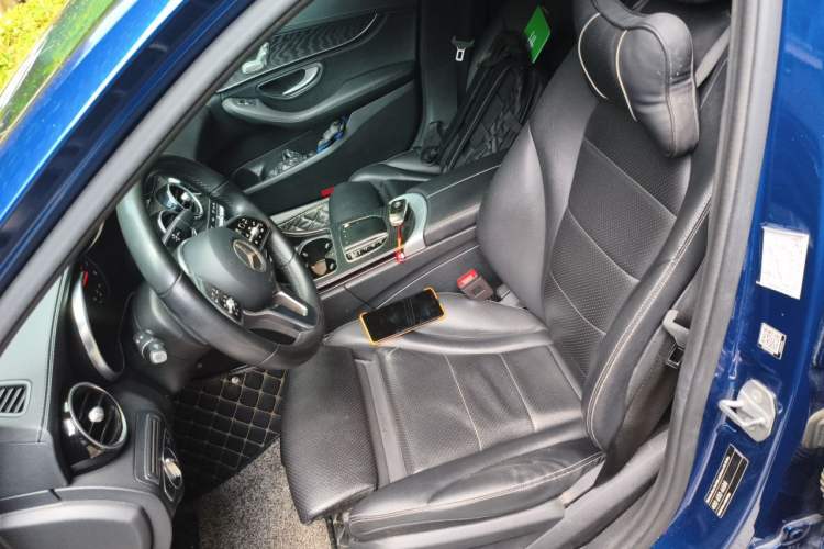 Used Mercedes-Benz C-Class 2019 C 180 L Fashion Edition Sport Version Left Front Seat