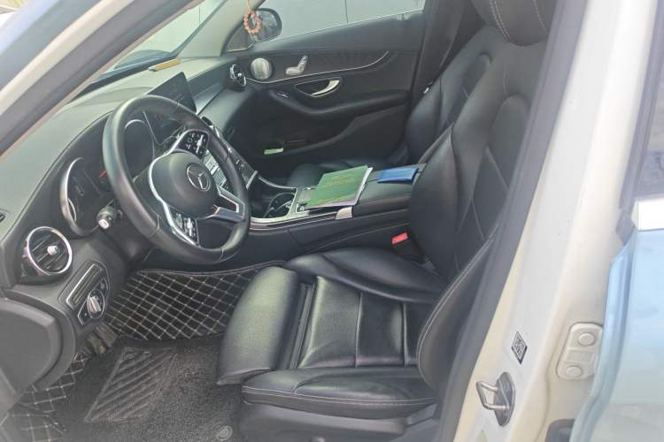 Used Mercedes-Benz C-Class 2019 C 180 L Fashion Edition Sport Version Left Front Seat