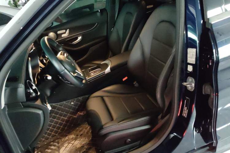 Used Mercedes-Benz C-Class 2019 Restyled C 260 L Sport Edition Left Front Seat
