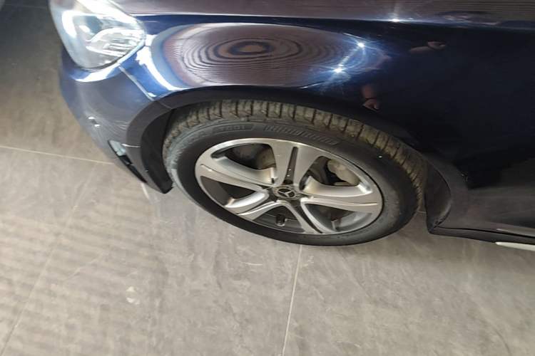 Used Mercedes-Benz C-Class 2019 C 260 L Sport Edition Left Front Wheel Hub