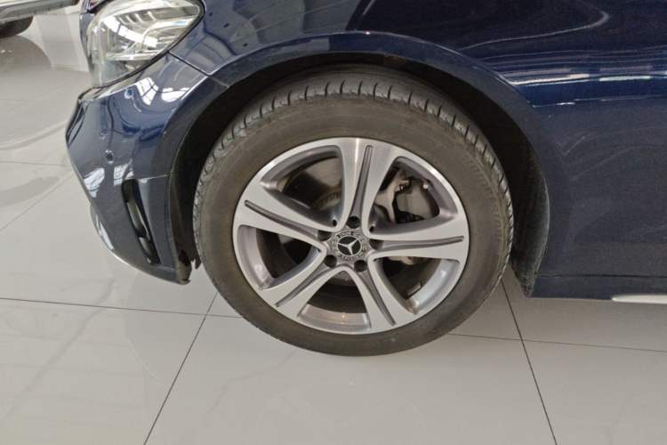Used Mercedes-Benz C-Class 2019 Restyled C 260 L Sport Edition Left Front Wheel Hub