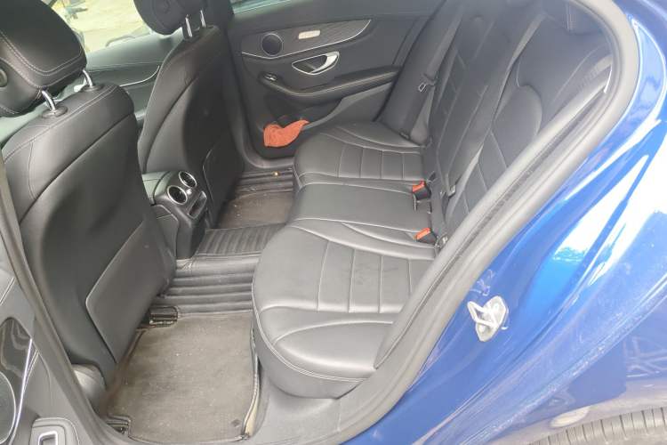 Used Mercedes-Benz C-Class 2019 C 180 L Fashion Edition Sport Version Left Rear Seat