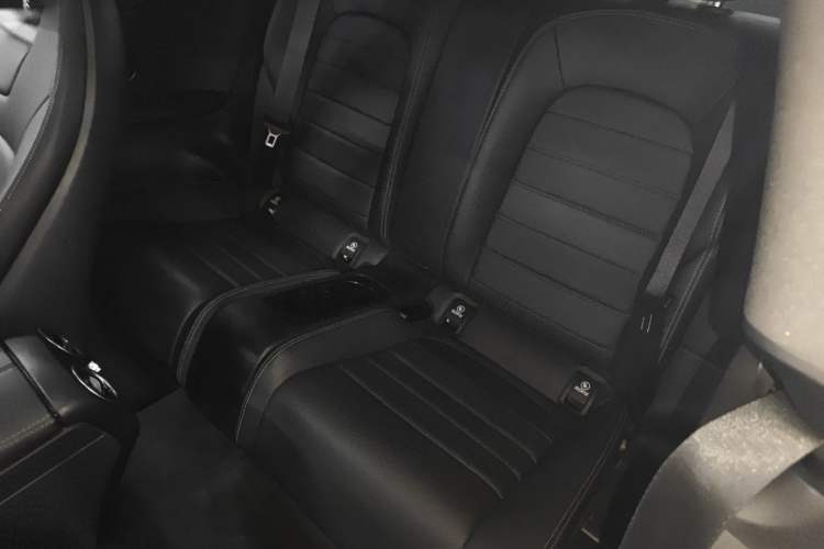 Used Mercedes-Benz C-Class 2019 C 260 Coupe Left Rear Seat