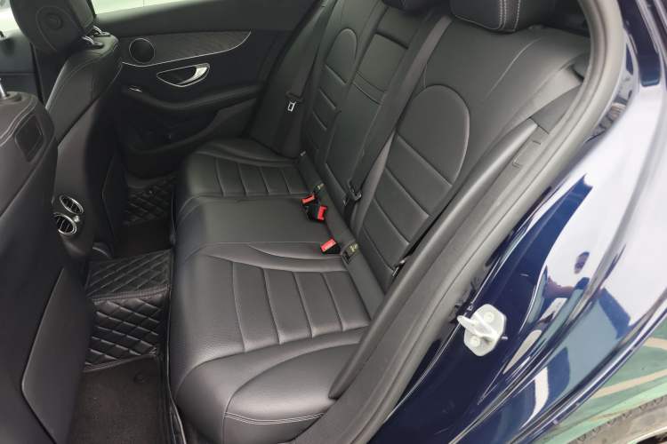 Used Mercedes-Benz C-Class 2019 C 260 Estate Left Rear Seat