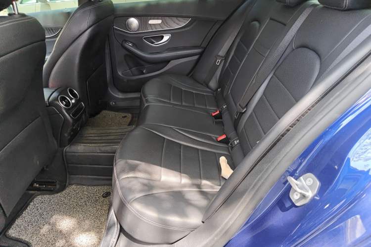 Used Mercedes-Benz C-Class 2019 C 180 L Fashion Edition Sport Version Left Rear Seat