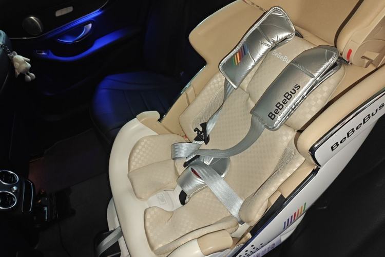 Used Mercedes-Benz C-Class 2019 C 180 L Fashion Edition Sport Version Left Rear Seat
