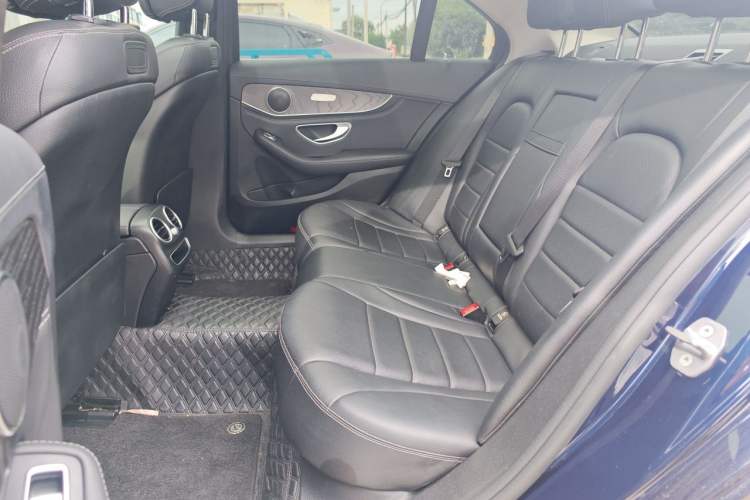 Used Mercedes-Benz C-Class 2019 C 260 L Sport Edition Left Rear Seat