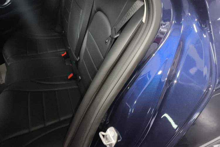 Used Mercedes-Benz C-Class 2019 Restyled C 260 L Sport Edition Left Rear Seat