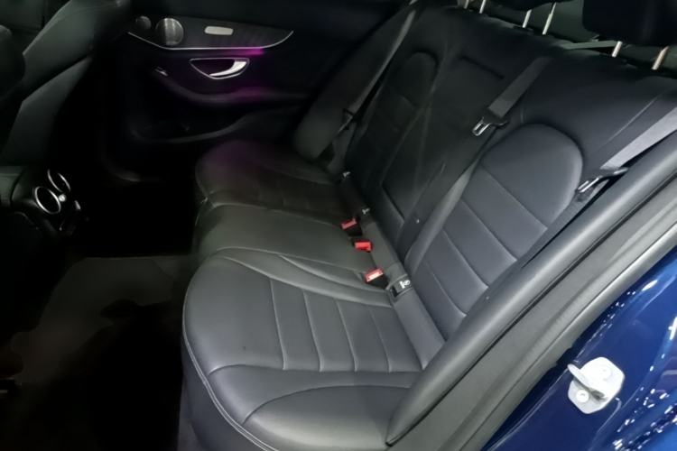 Used Mercedes-Benz C-Class 2019 C 180 L Fashion Edition Sport Version Left Rear Seat