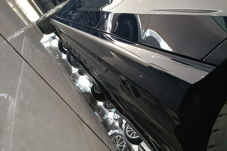 Used Mercedes-Benz C-Class 2019 C 180 L Fashion Edition Sport Version Left Side Sill
