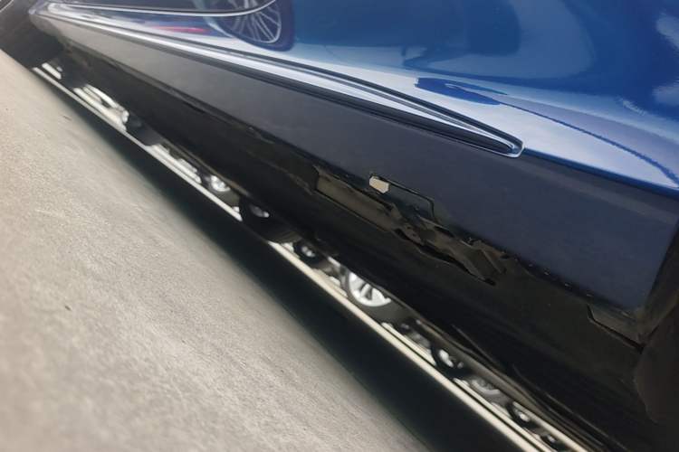Used Mercedes-Benz C-Class 2019 C 260 Coupe Left Side Sill