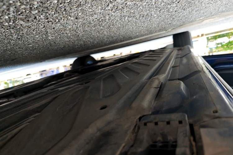 Used Mercedes-Benz C-Class 2019 C 260 Sport Edition Left Side Sill