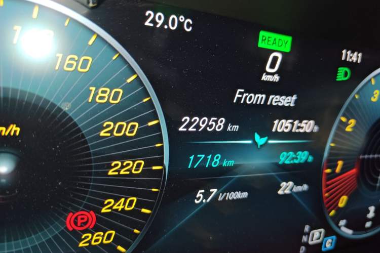 Used Mercedes-Benz C-Class 2019 C 260 Coupe Odometer Close Up
