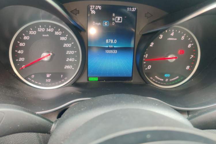 Used Mercedes-Benz C-Class 2019 C 260 Sport Edition Odometer Close Up