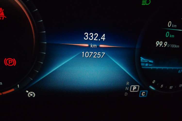 Used Mercedes-Benz C-Class 2019 Updated C 260 L Odometer Close Up