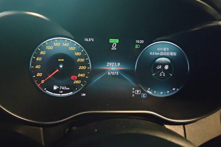 Used Mercedes-Benz C-Class 2019 C 260 Sport Edition Odometer Close Up