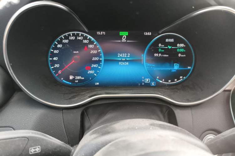 Used Mercedes-Benz C-Class 2019 C 260 Coupe Odometer Close Up
