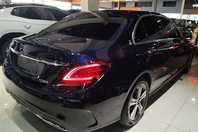 Used Mercedes-Benz C-Class 2019 Restyled C 260 L Sport Edition Rear Right 45 Deg