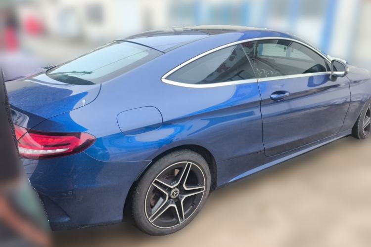 Used Mercedes-Benz C-Class 2019 C 260 Coupe Rear Right 45 Deg