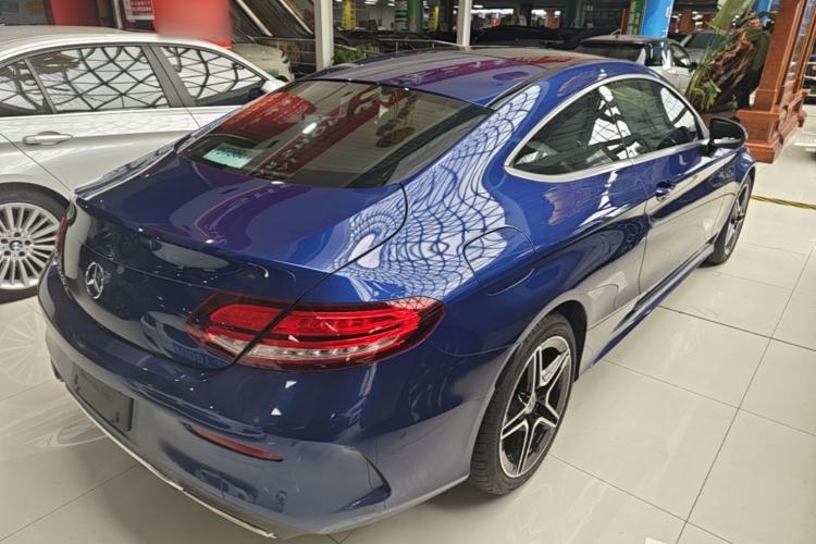 Used Mercedes-Benz C-Class 2019 C 260 Coupe Rear Right 45 Deg