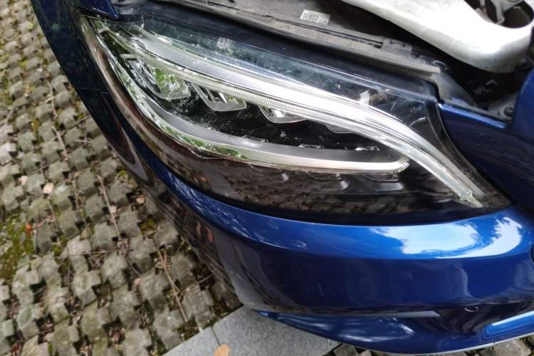 Used Mercedes-Benz C-Class 2019 Restyled C 260 L Sport Edition Right Front Headlight