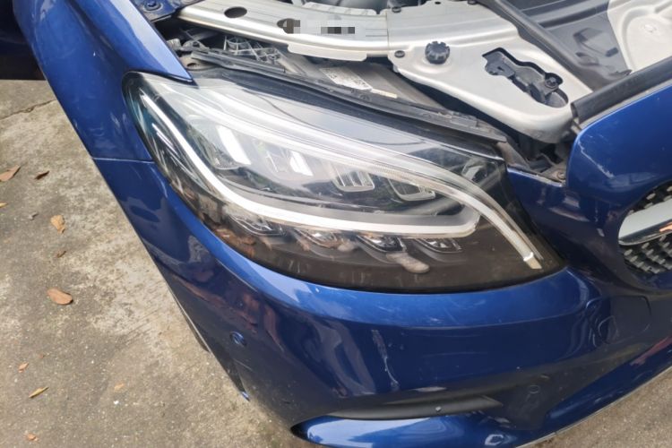 Used Mercedes-Benz C-Class 2019 C 180 L Fashion Edition Sport Version Right Front Headlight