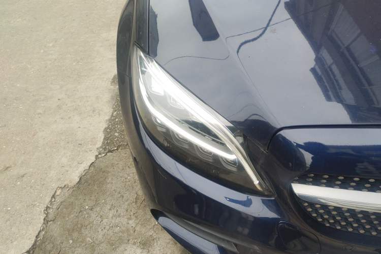 Used Mercedes-Benz C-Class 2019 C 180 L Fashion Edition Sport Version Right Front Headlight