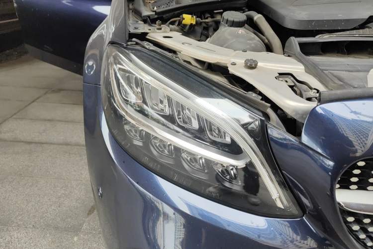 Used Mercedes-Benz C-Class 2019 C 260 L Sport Edition Right Front Headlight